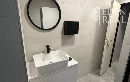 Samostatný administratívny celok, 7 kancelárií