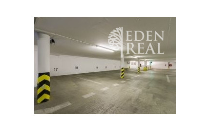 2-kancelária v administratívnej budove na Kramároch