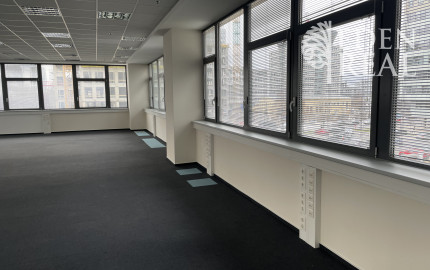 Reprezentatívne administratívne priestory v BBC5, 6. posch., 264,48 m2, blok A