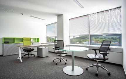 Moderná 3-kancelária na Patrónke, 93,25 m2, 4. posch