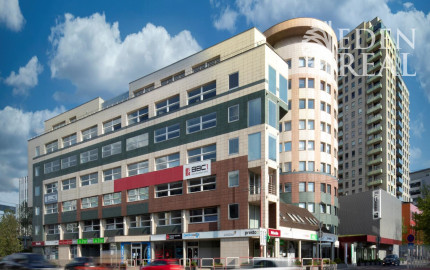 Malá kancelária s 2 pracovnými miestami v BBC 1 na Plynárenskej ul.