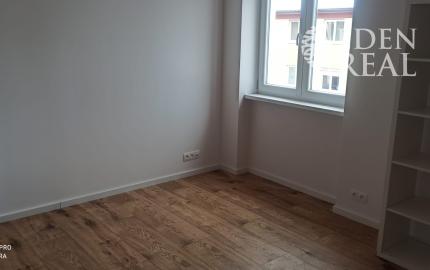 Zrekonštruovaný a zariadený 3-izbový byt