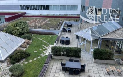 *Administratívne priestory v BBC1, 6.posch., blok B