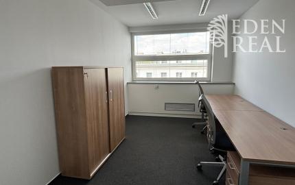 *Menšia kancelária na Flexifloor, BBC 1 na Plynárenskej ul.