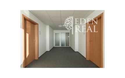 Malá kancelária, 17 m2, Kramáre