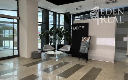 *Reprezentatívne kancelárie pre 3 osoby, BBC5, FLEXIFLOOR