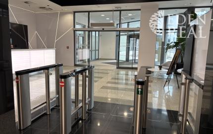 *Reprezentatívne kancelárie pre 3 osoby, BBC5, FLEXIFLOOR