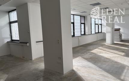 *Reprezentatívne administratívne priestory v BBC5, blok B, 7.p.