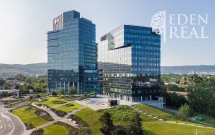 *Reprezentatívne administratívne priestory pri Kuchajde, 17. posch,1237 m2