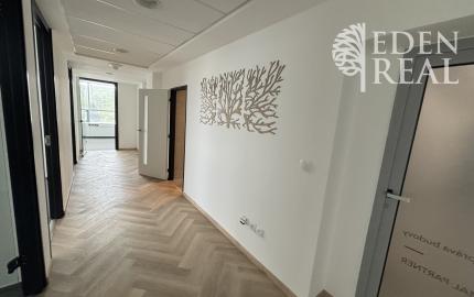 Samostatný administratívny celok, 7 kancelárií