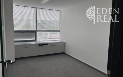 Samostatný administratívny celok, 7 kancelárií