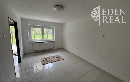 Pekný rodinný dom s veľkým pozemkom