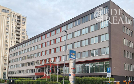 Samostatný kancelársky celok 150 m² s vlastným vstupom