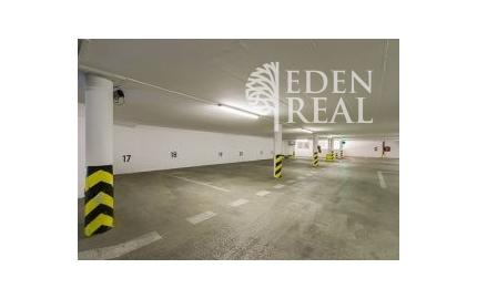 2-kancelária v administratívnej budove na Kramároch