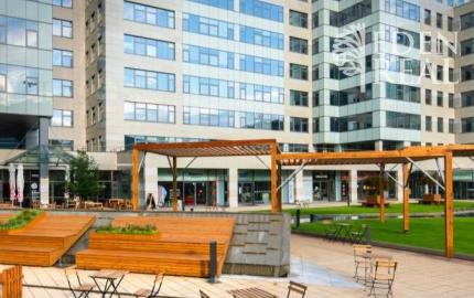 Reprezentatívne administratívne priestory v BBC5, blok A, 7. posch.