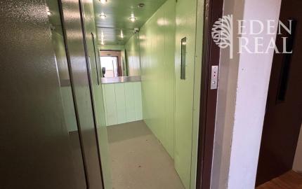 3-izbový byt s 2 loggiami v blízkosti električkovej trate