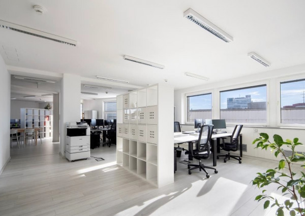 Reprezentatívne administratívne priestory v BBC1, 2.posch., blok A