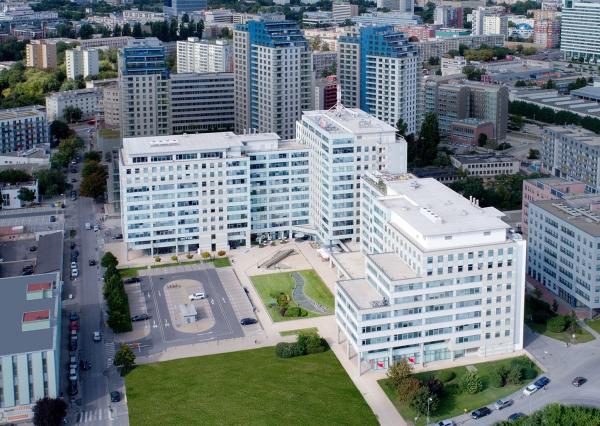 Reprezentatívne administratívne priestory v BBC5, blok A, 7. posch.