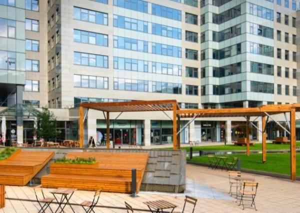 Reprezentatívne administratívne priestory v BBC5, blok C, 6.posch.