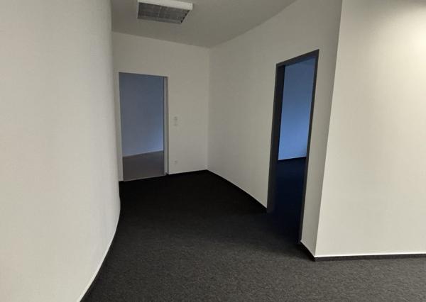 Reprezentatívne administratívne priestory v BBC1, 6.posch., blok B