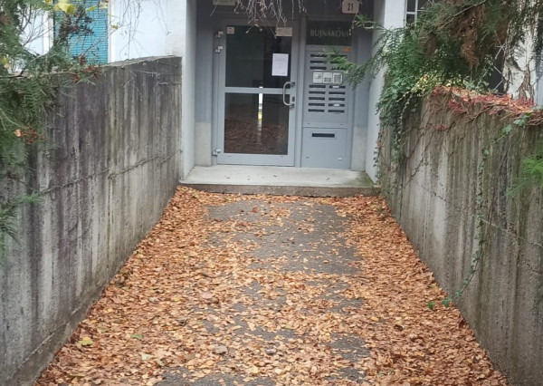 1-izbový byt v pokojnom prostredí