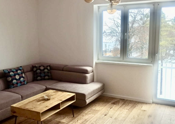 Zrekonštruovaný a zariadený 3-izbový byt