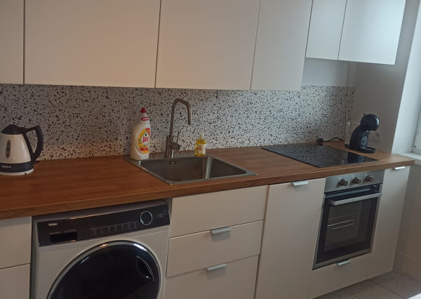 Zrekonštruovaný a zariadený 3-izbový byt