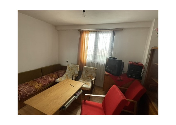 Chata v lesnom prostredí s krásnym výhľadom na pozemku 489m2