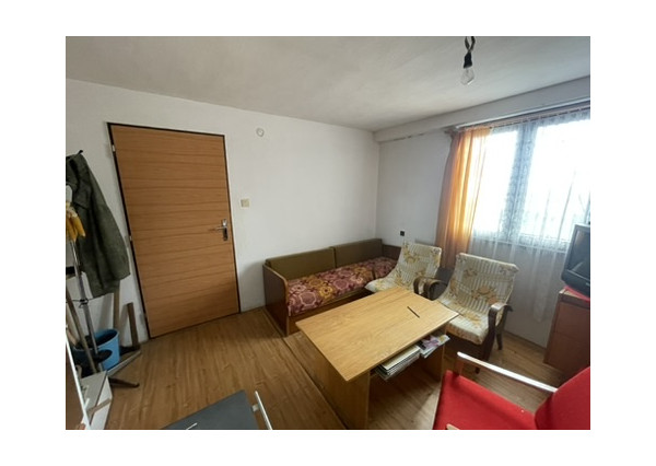 Chata v lesnom prostredí s krásnym výhľadom na pozemku 489m2