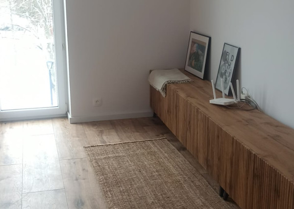 Zrekonštruovaný a zariadený 3-izbový byt