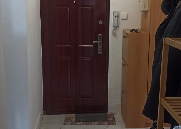 Zrekonštruovaný a zariadený 3-izbový byt