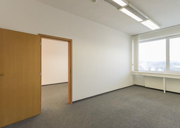 Administratívny priestor - 3 kancelárie na Kramároch