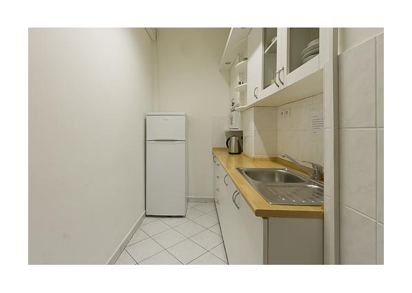 Malá kancelária, 17 m2, Kramáre