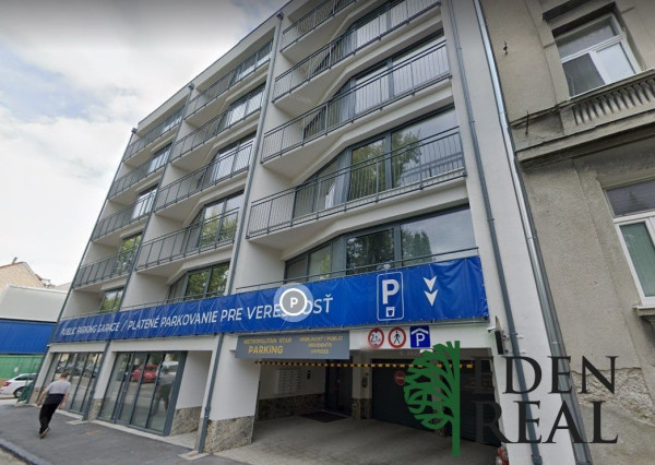 Garážové státie pri Prezidentskom paláci