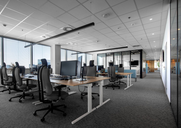 *Reprezentatívne administratívne priestory pri Kuchajde, 13. posch,250 m2