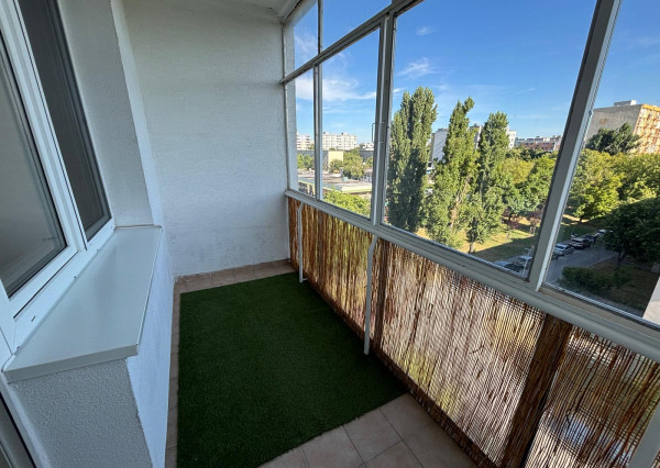 BEZ PROVÍZIE - 2,5-izbový byt pri Štrkoveckom jazere