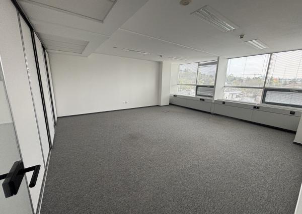 Samostatný administratívny celok, 7 kancelárií