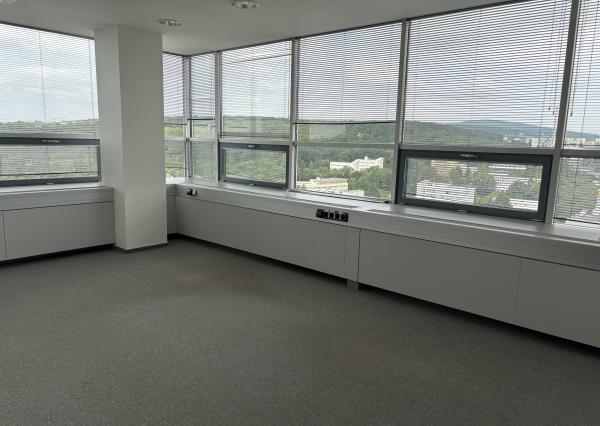 Moderné kancelárske priestory na Patrónke