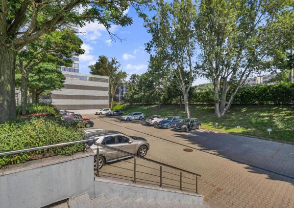 Malá kancelária v modernom objekte na Patrónke, 16,19 m2, 5. posch.