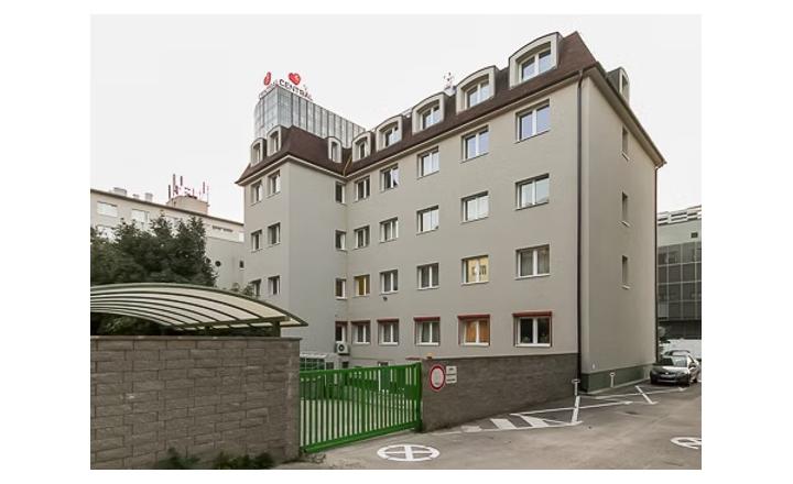 Samostatná malá kancelária pri OC Centrál - fotografia 1