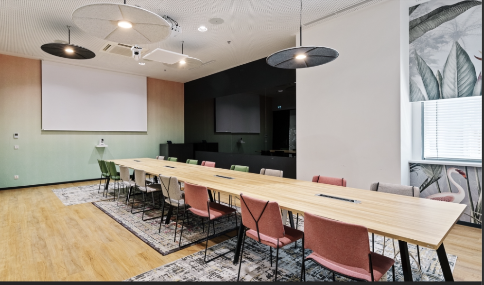 Moderné kancelárie v Polus Tower 1 pri Kuchajde, 11. posch.