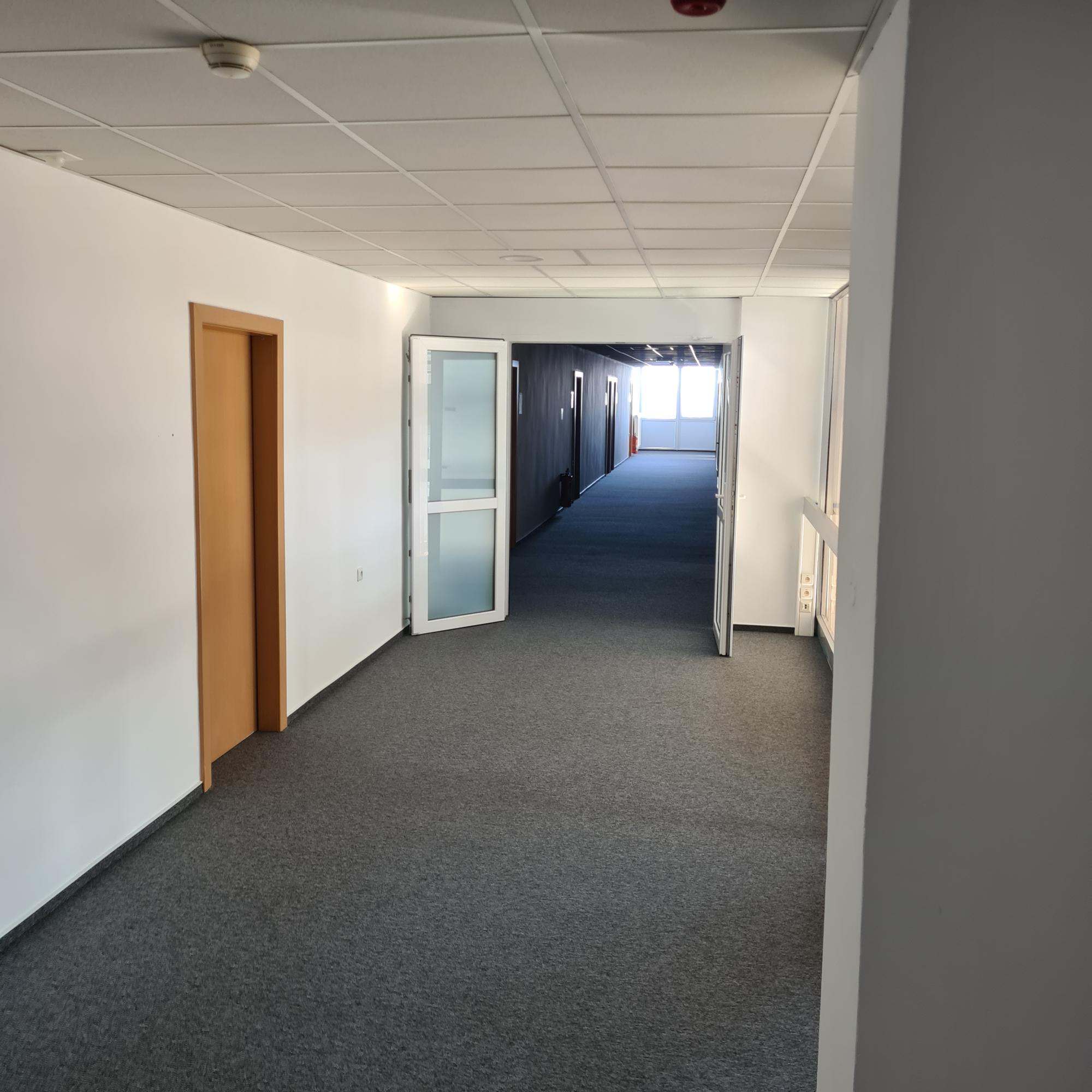 Administratívny priestor - 3 kancelárie na Kramároch